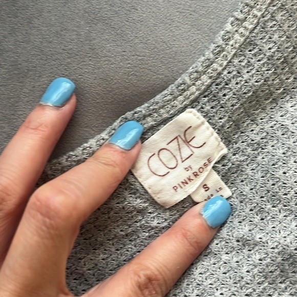 “Cozie By Pink Rose Long Sleeve Crop size small” - Picture 2 of 7